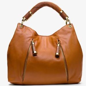 Michael Kors Tonne Hobo Leather Hobo